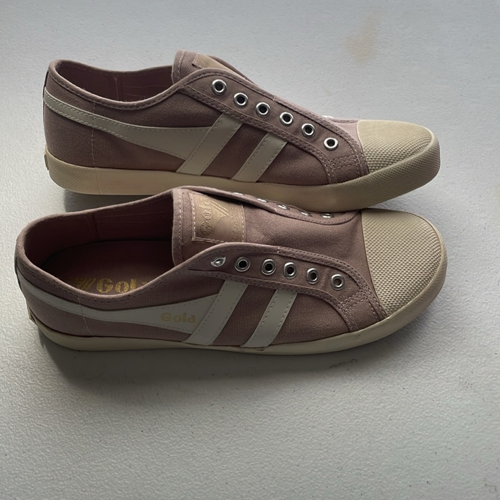 Gola Pink and Cream Sneakers with Canvas Material. NWOT. size 8.